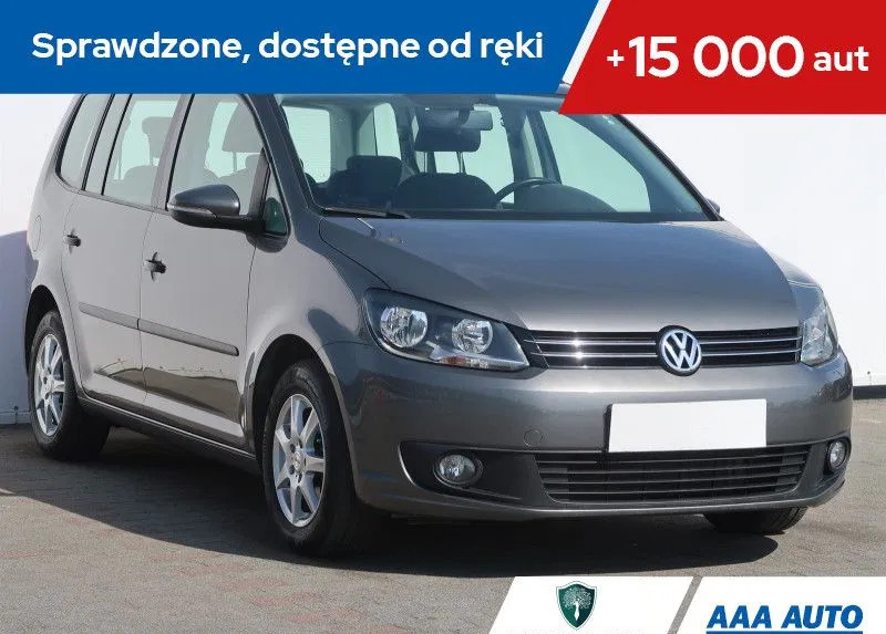 wielkopolskie Volkswagen Touran cena 39000 przebieg: 156015, rok produkcji 2013 z Maszewo
